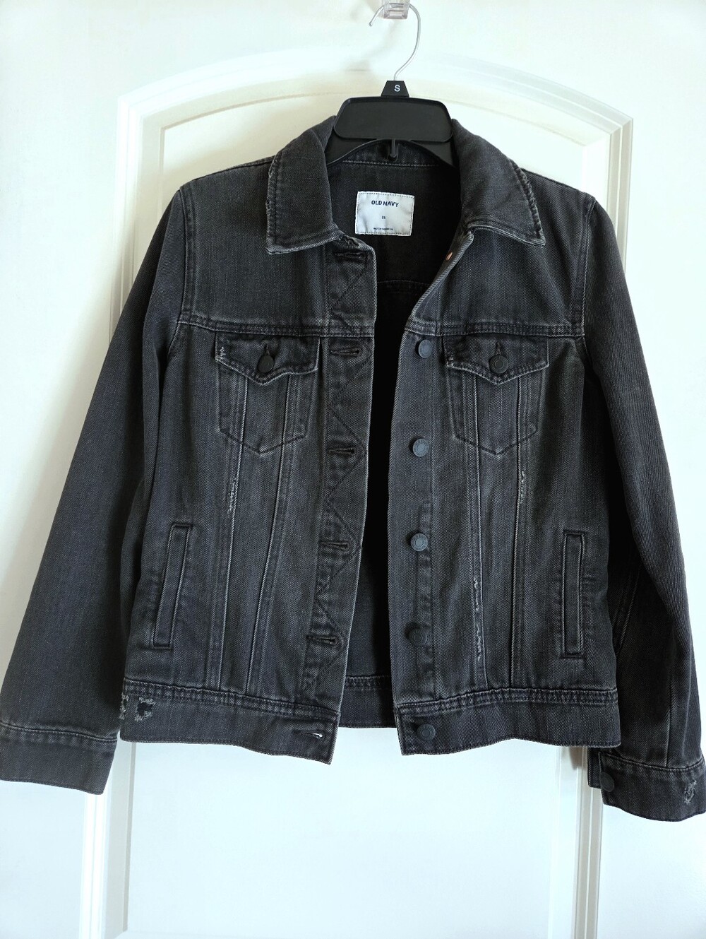 Old Navy Distressed Black Denim Jacket Women Size XS Jean Trucker Washed